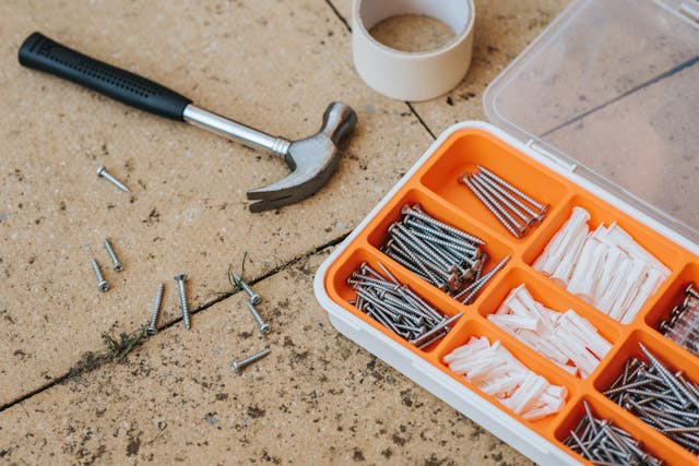 Building & Tools