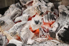 Big K Dura Restaurant Grade Charcoal, 15kg Bag 100% Natural White Quebracho Lumpwood Charcoal, Long lasting, Easy to light, and burns with no smoke, ‎16 x 45 x 77 cm