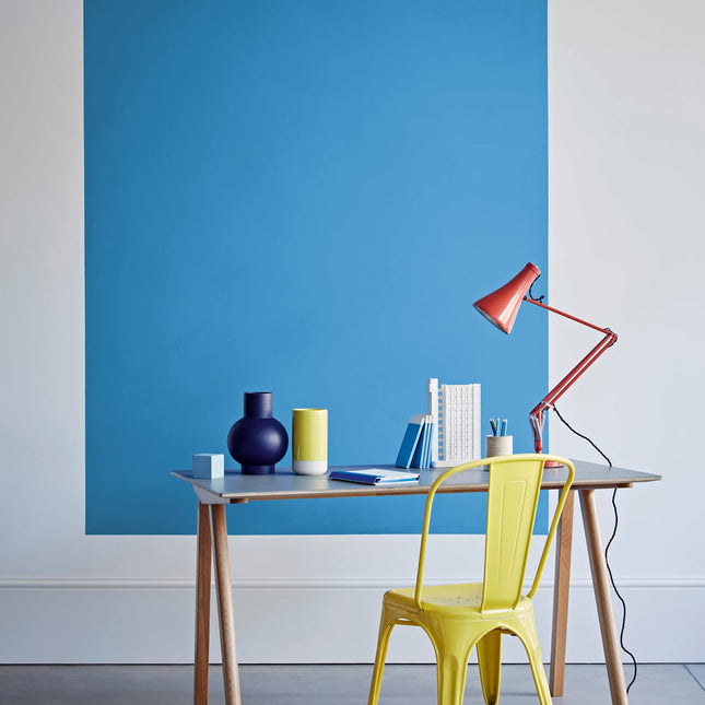 CROWN 2.5L Breatheasy MATT Emulsion Paint for Walls & Ceilings - PEEK-A-BOO BLUE