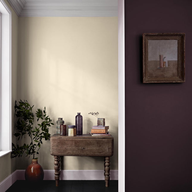 Crown Walls & Ceilings Matt Emulsion 2.5L - Ivory Cream