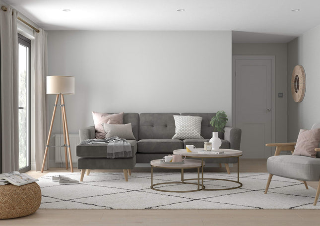 Dulux Matt Emulsion Paint For Walls And Ceilings - Goose Down 2. 5 Litres